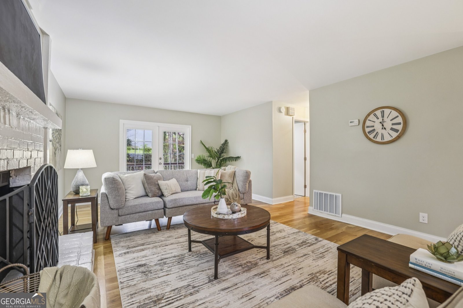 9950 Lake Forest Way Roswell - Photo 17