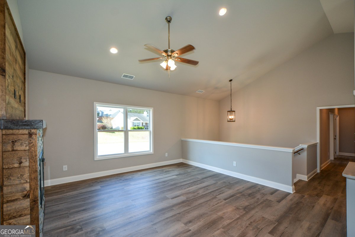 1816 Jessica Way Winder - Photo 7