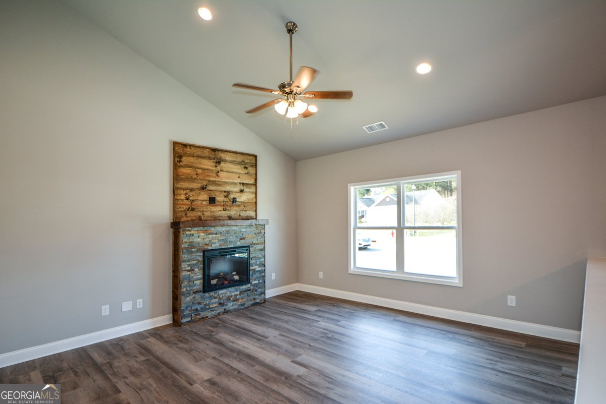 1816 Jessica Way Winder - Photo 8