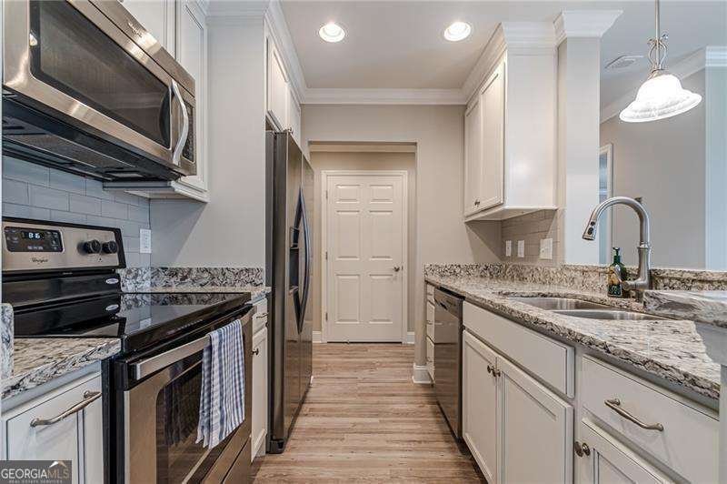 300 JOHNSON FERRY Road Atlanta - Photo 12