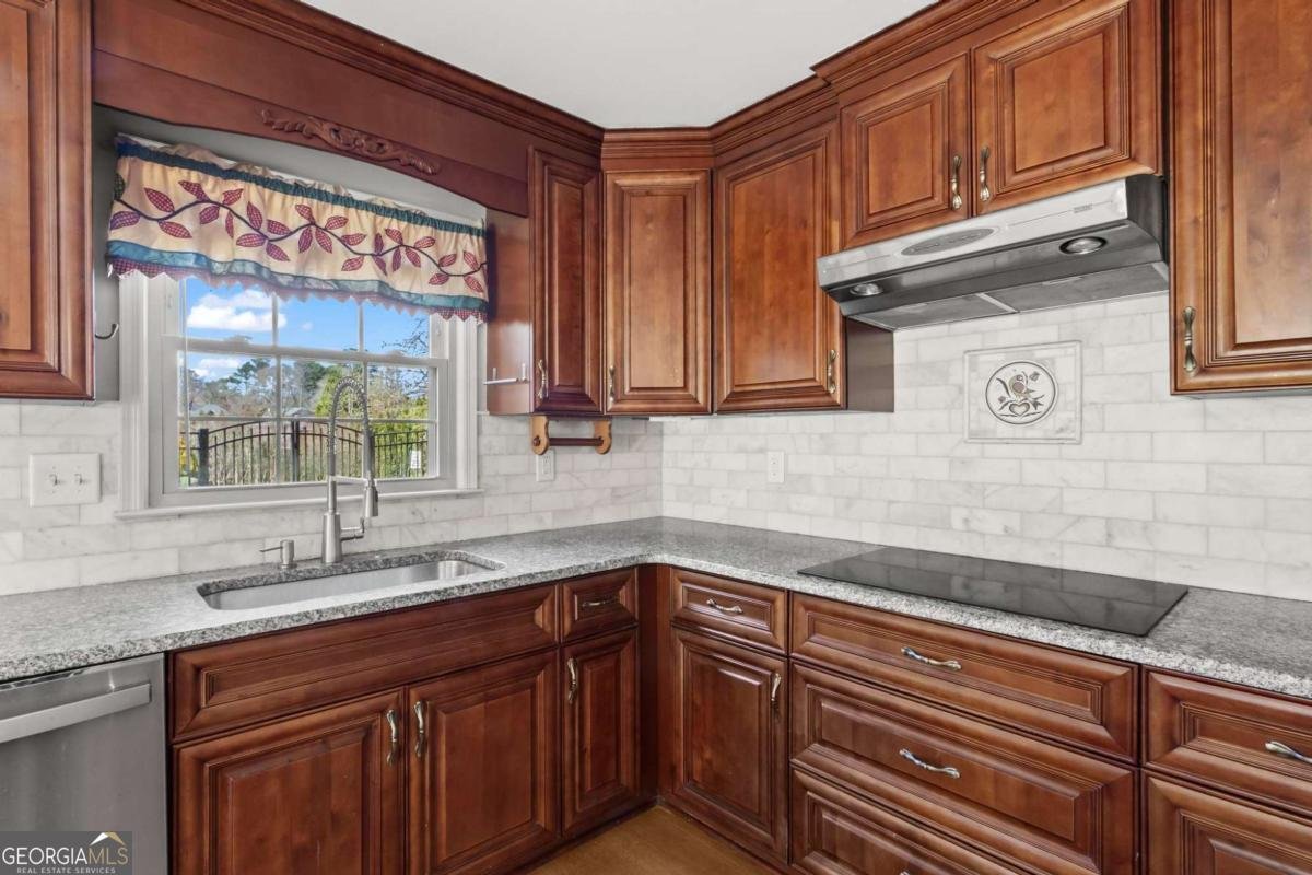 146 Lakeside Drive Kennesaw - Photo 10