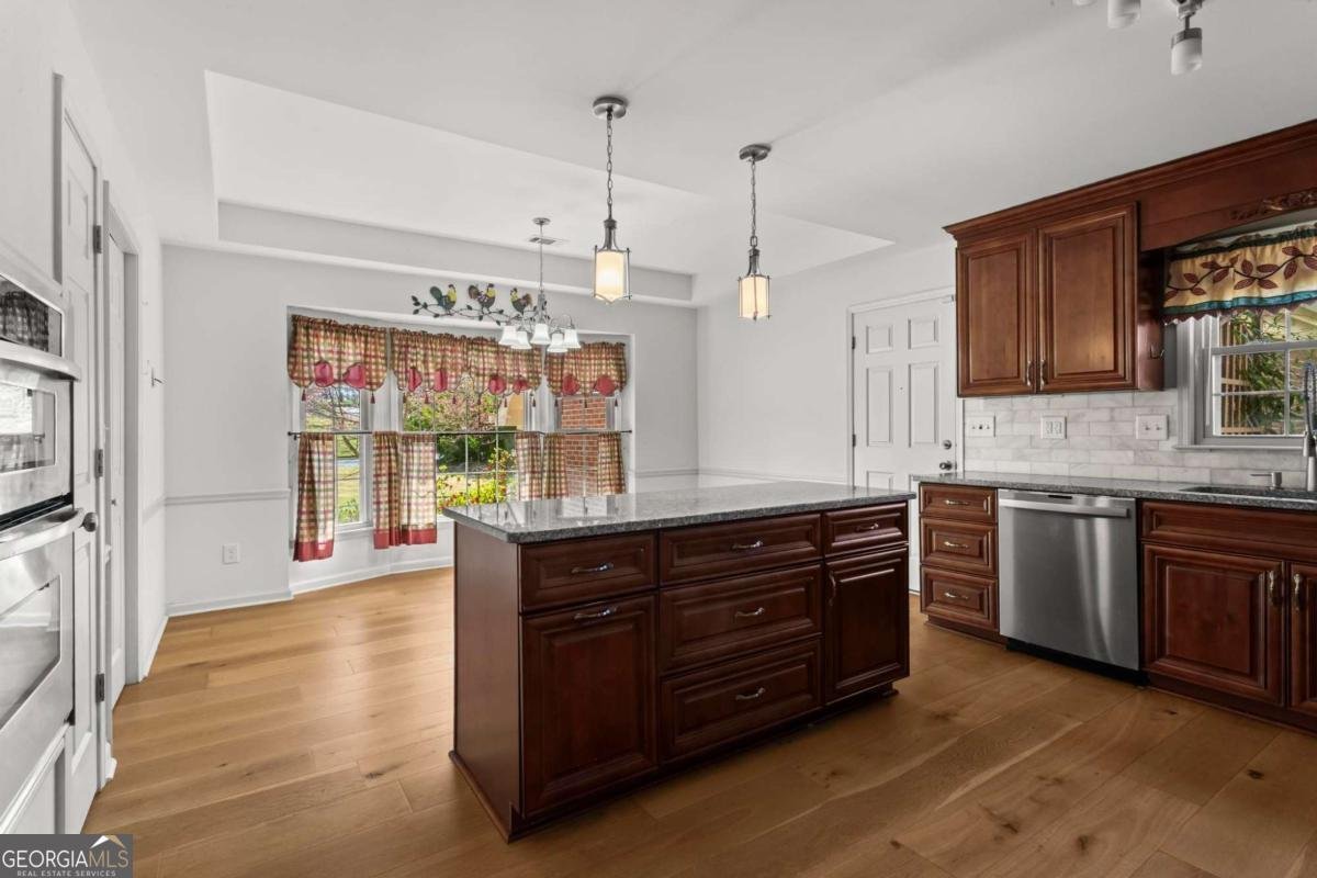 146 Lakeside Drive Kennesaw - Photo 11