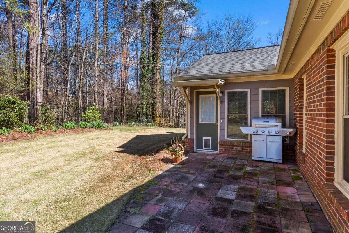 146 Lakeside Drive Kennesaw - Photo 25