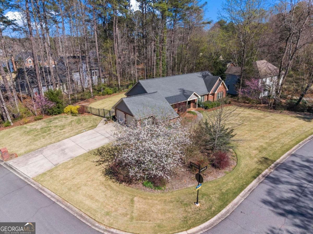 146 Lakeside Drive Kennesaw - Photo 27