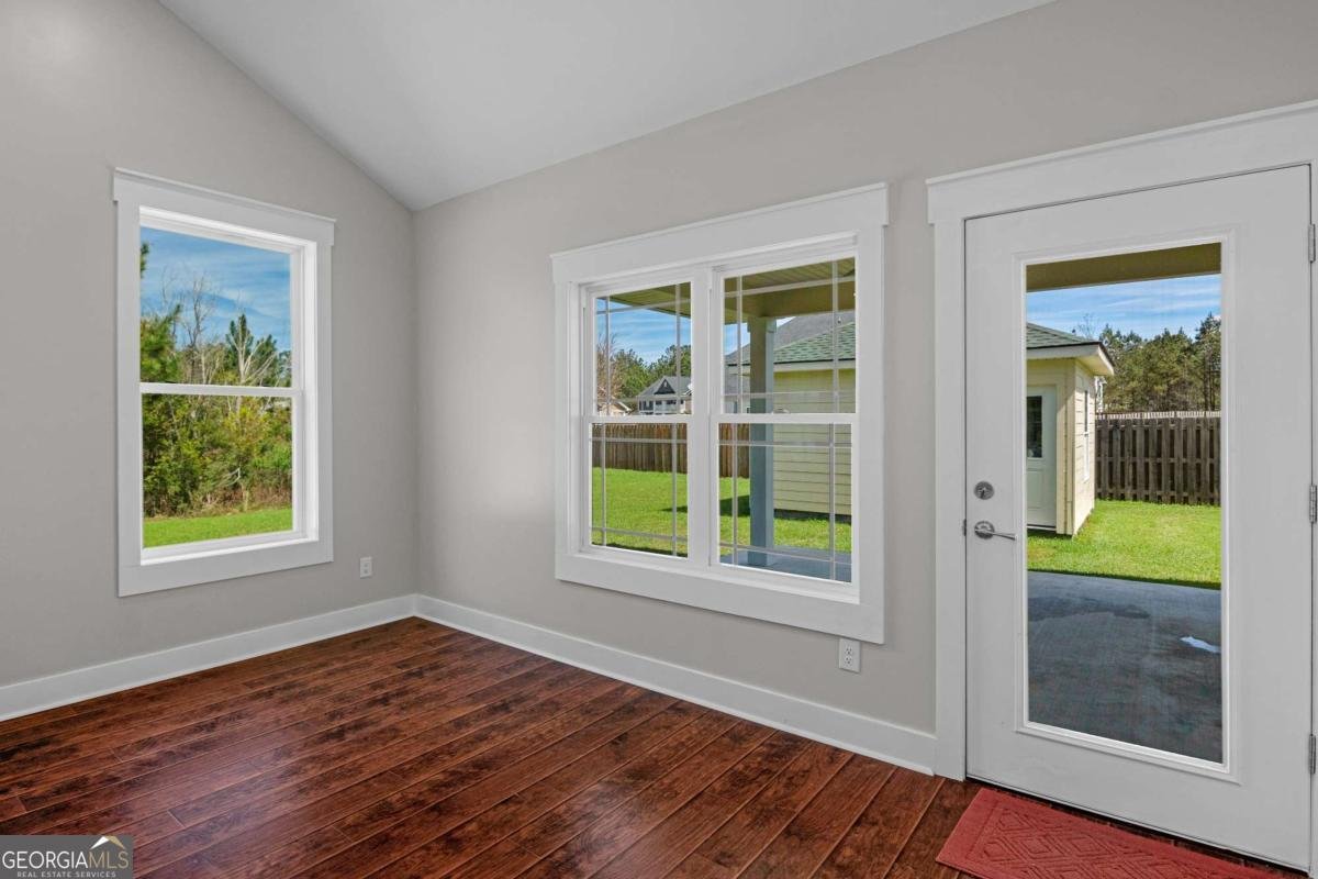 328 Windsor Road Guyton - Photo 12