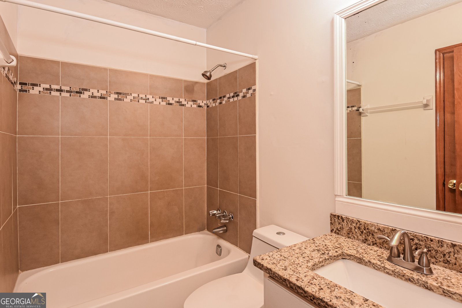 10164 Wooten Road Roswell - Photo 13