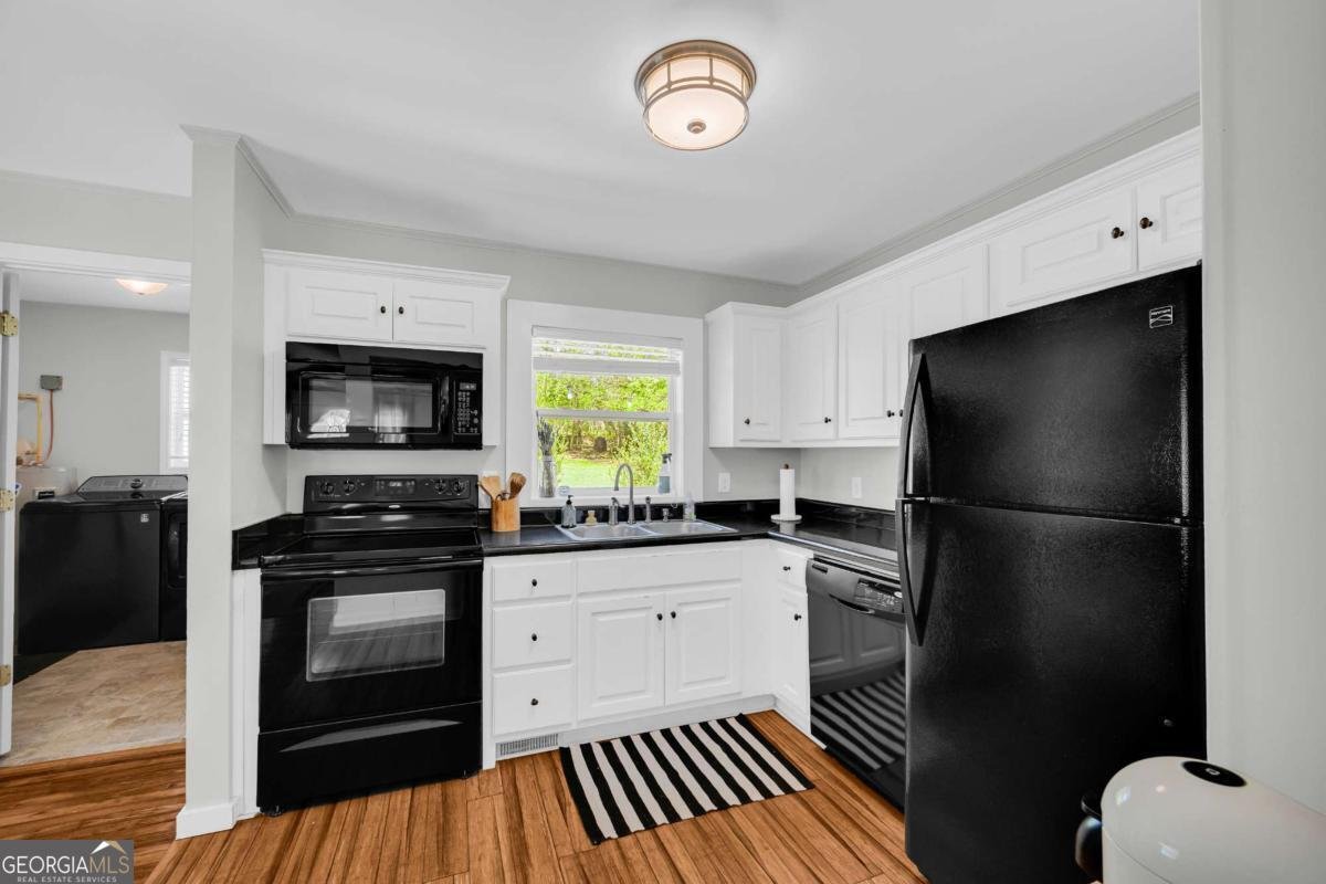 330 Pine Needle Road Athens - Photo 18