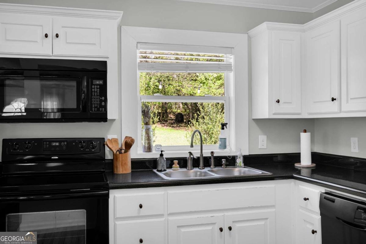 330 Pine Needle Road Athens - Photo 19