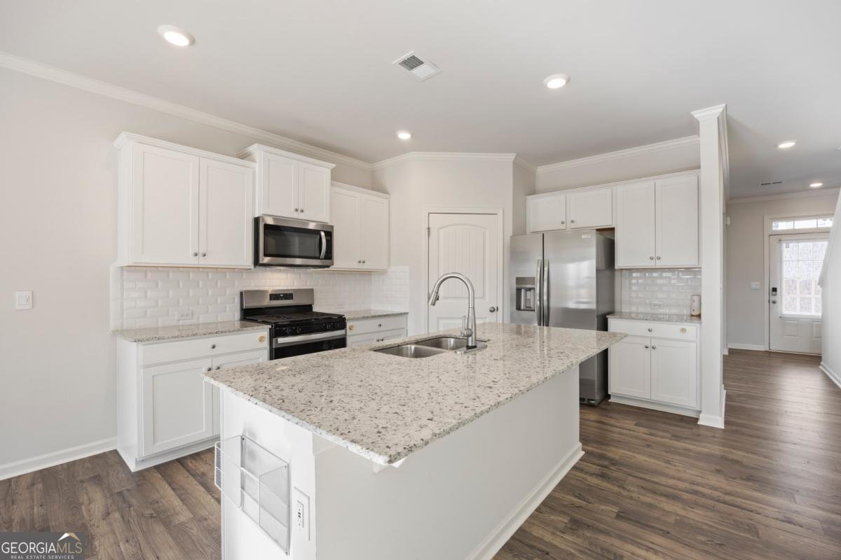 835 Baker View Lane Braselton - Photo 12