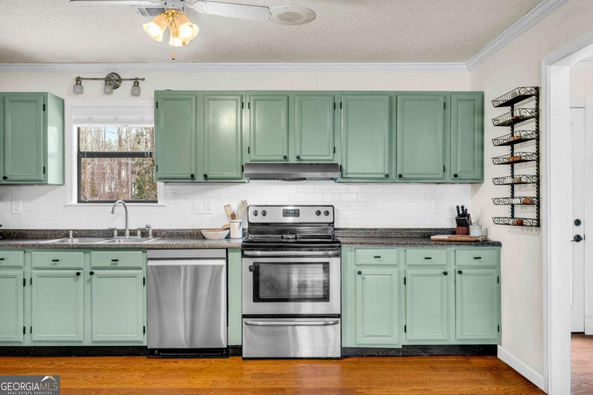 1987 Univeter Road Canton - Photo 12