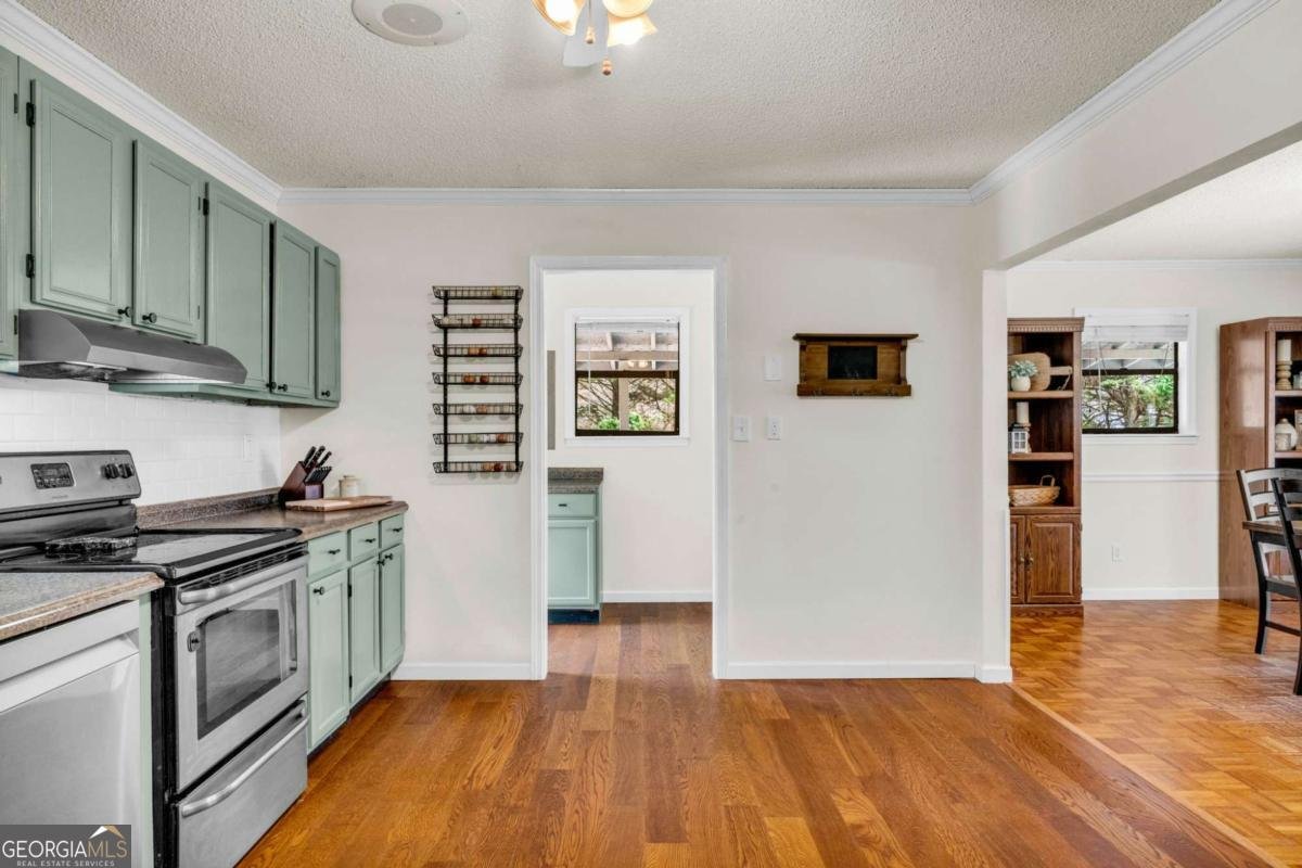 1987 Univeter Road Canton - Photo 14