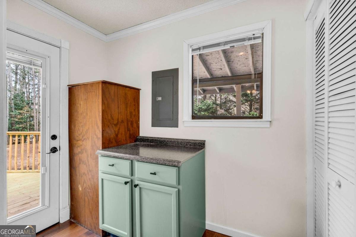 1987 Univeter Road Canton - Photo 15