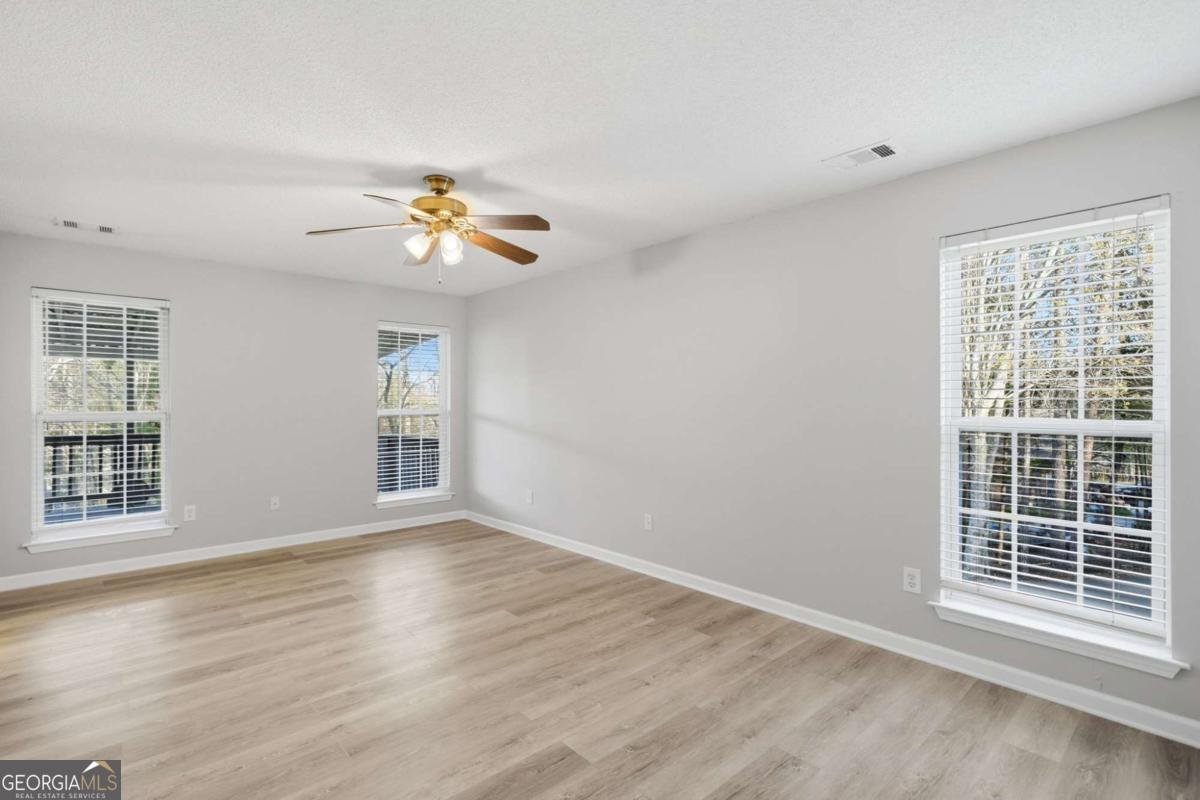 1139 Davis Road Fairmount - Photo 12