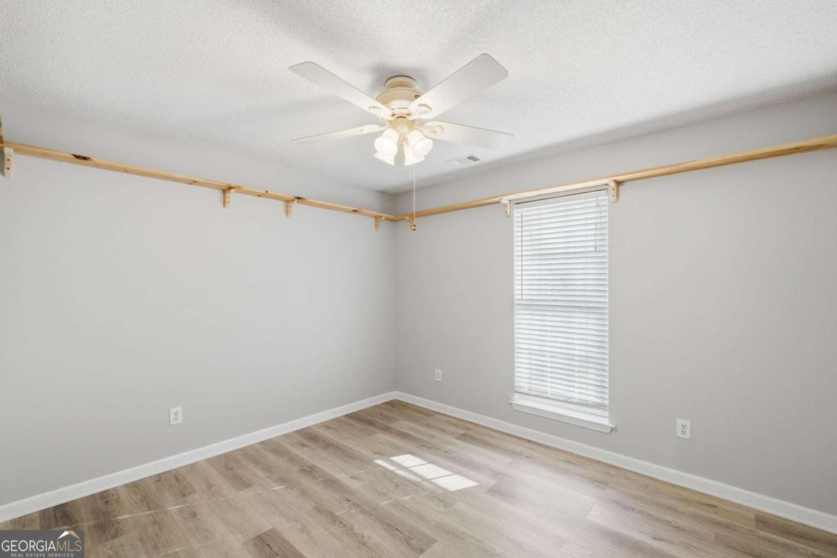 1139 Davis Road Fairmount - Photo 19