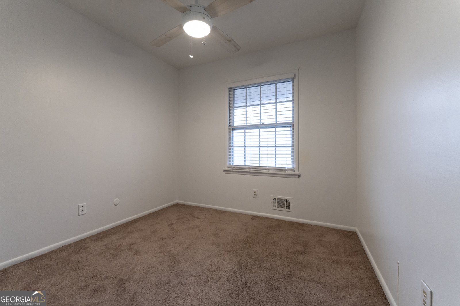 432 King Arthur Court Jonesboro - Photo 7