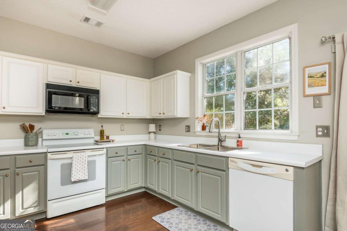 618 Dahoma Trail Woodstock - Photo 14