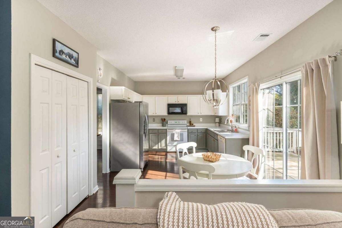 618 Dahoma Trail Woodstock - Photo 18