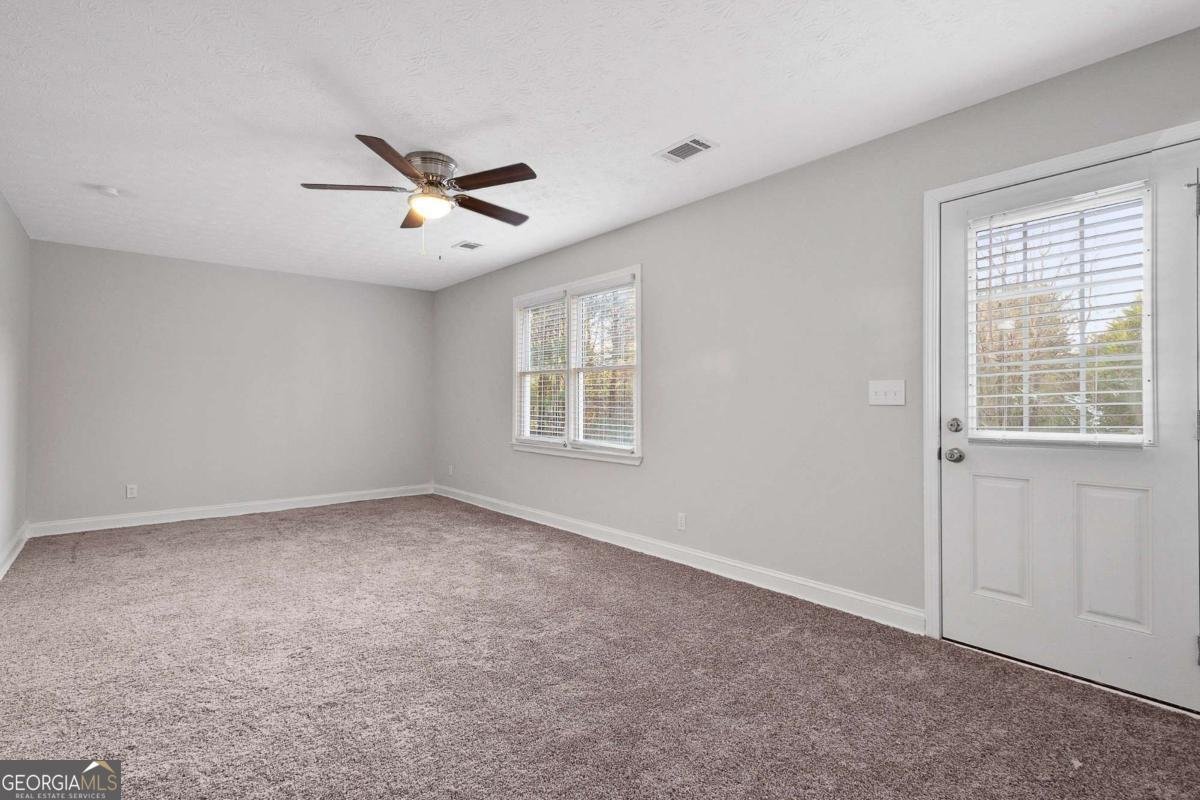 1450 Pine Creek Drive Lawrenceville - Photo 9