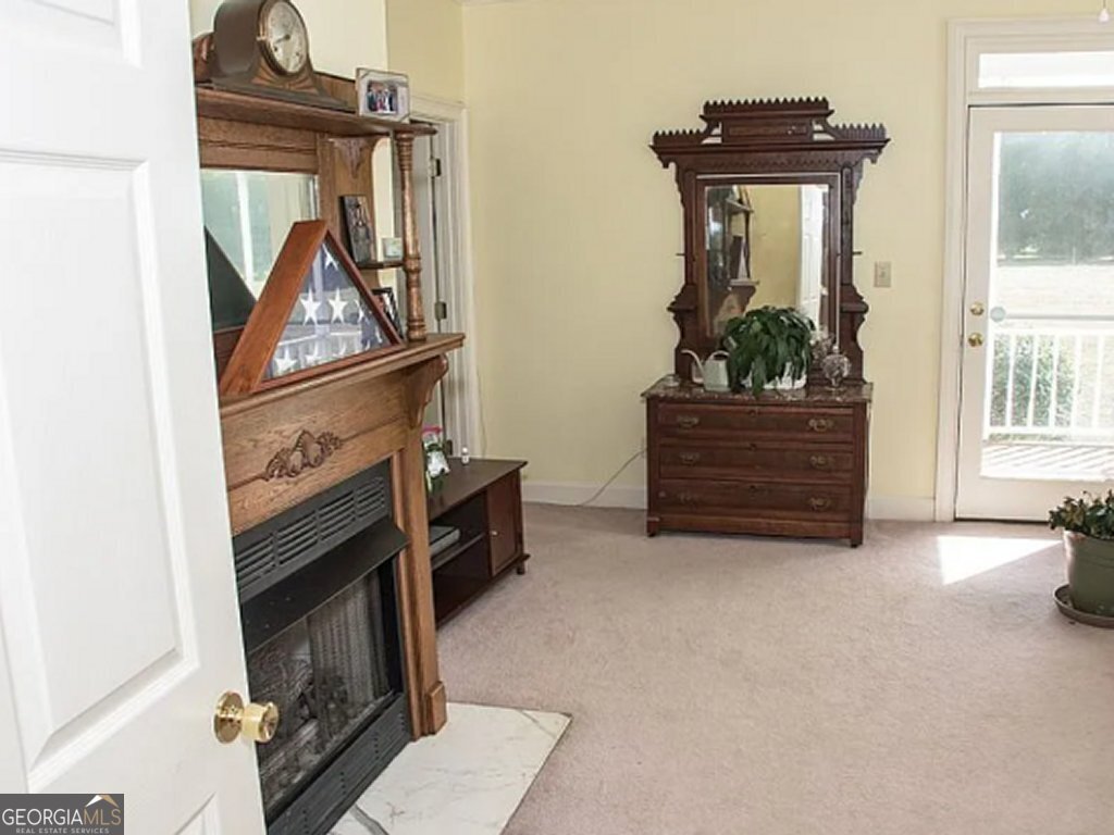 725 Maddox Road Griffin - Photo 6