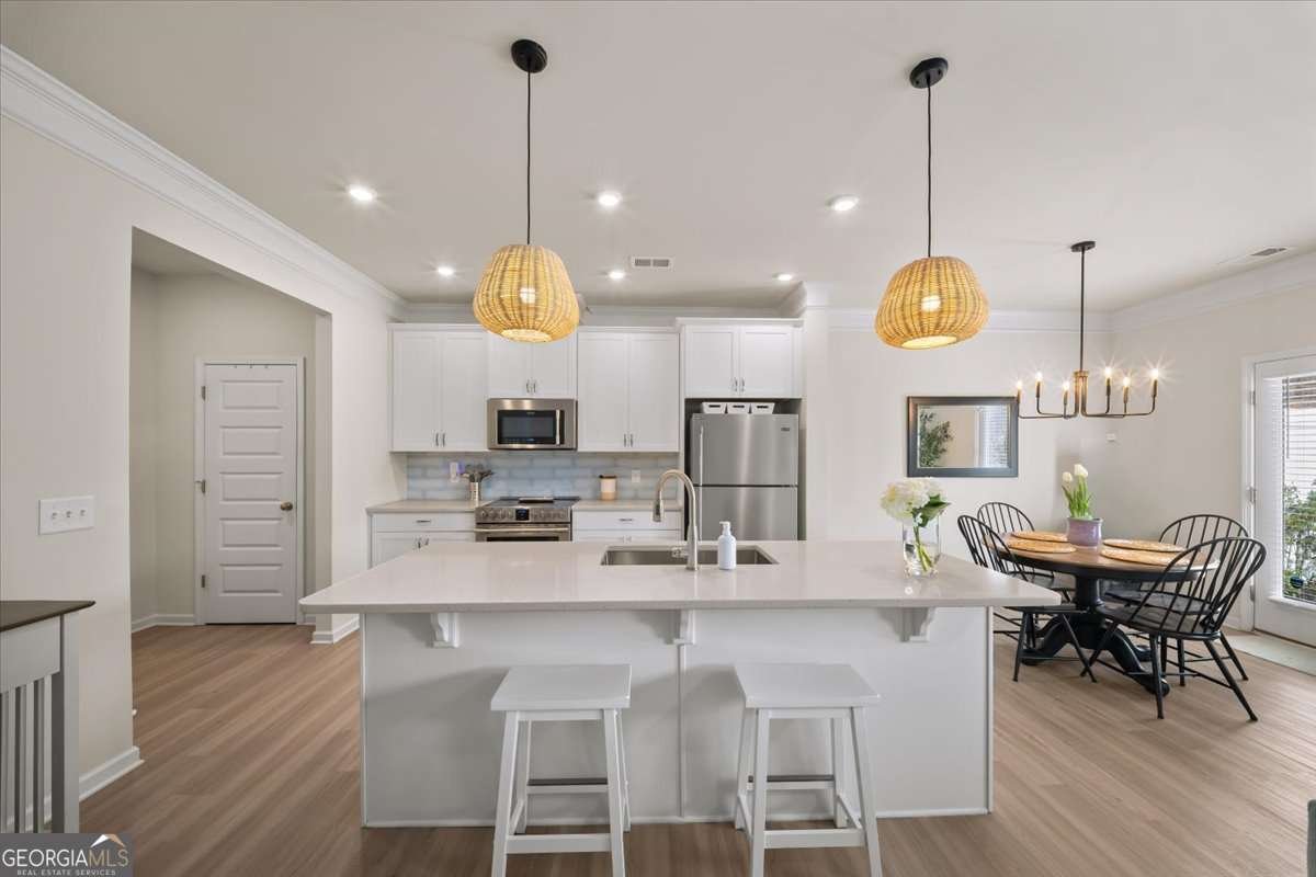 301 Braswell Court Woodstock - Photo 8