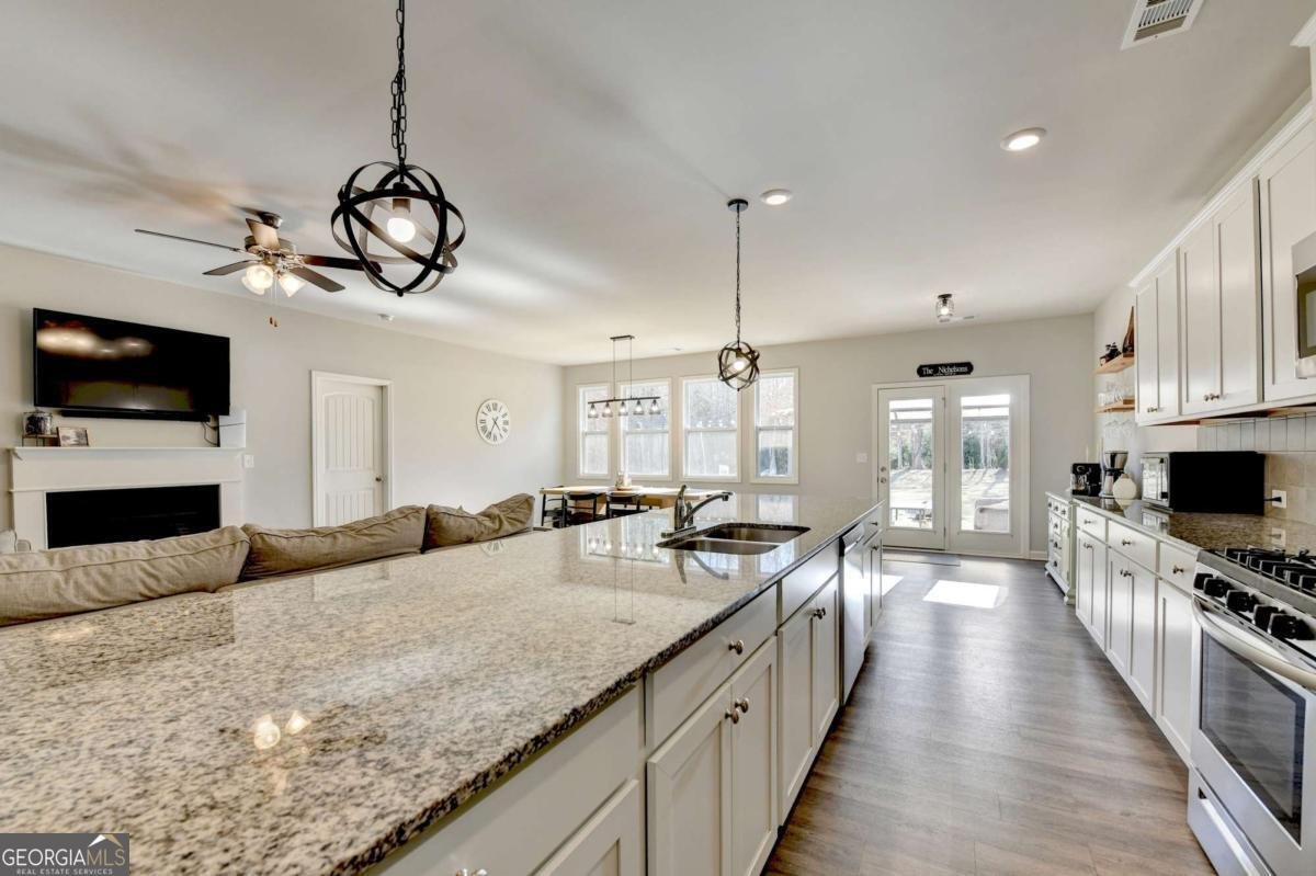 4440 Bramblett Grove Place Cumming - Photo 13