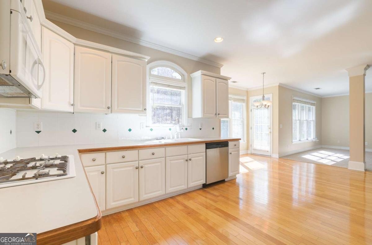 1990 Silverstone Drive Lawrenceville - Photo 18