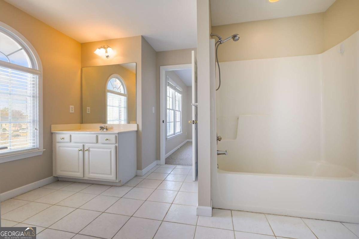 1990 Silverstone Drive Lawrenceville - Photo 32