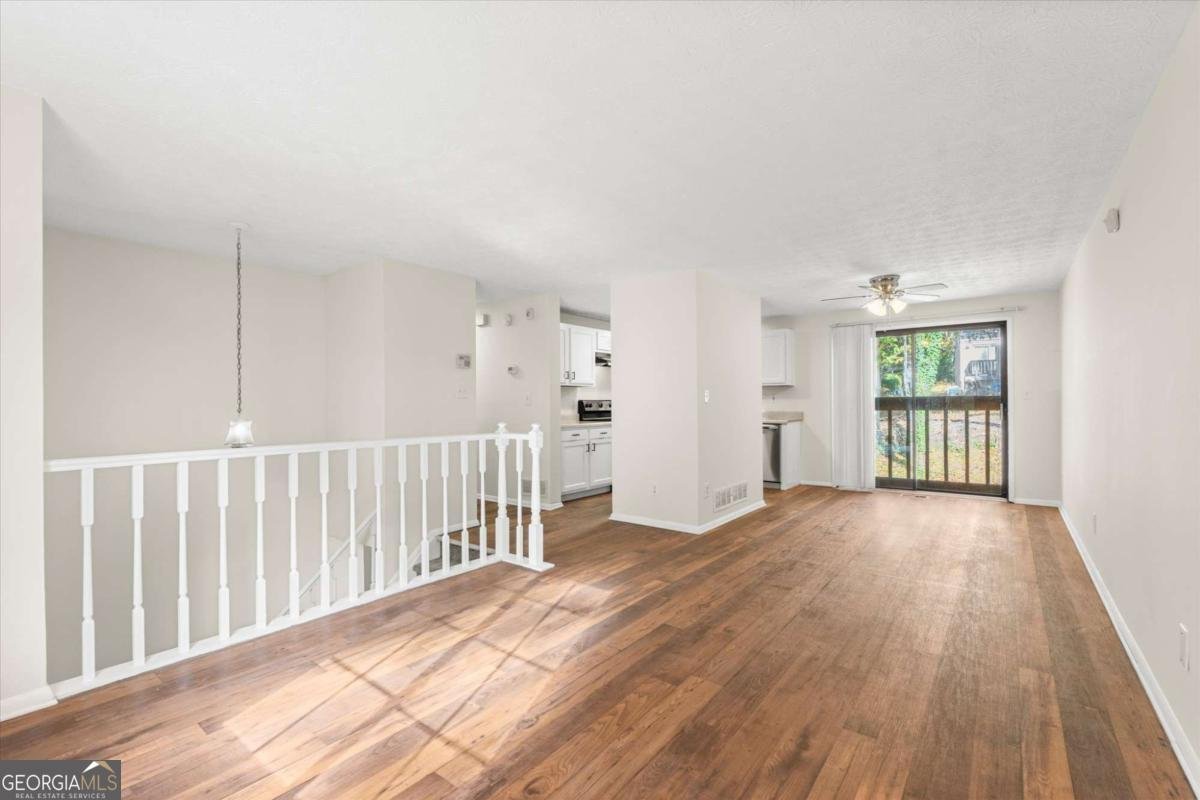 2116 Scarbrough Road Stone Mountain - Photo 12