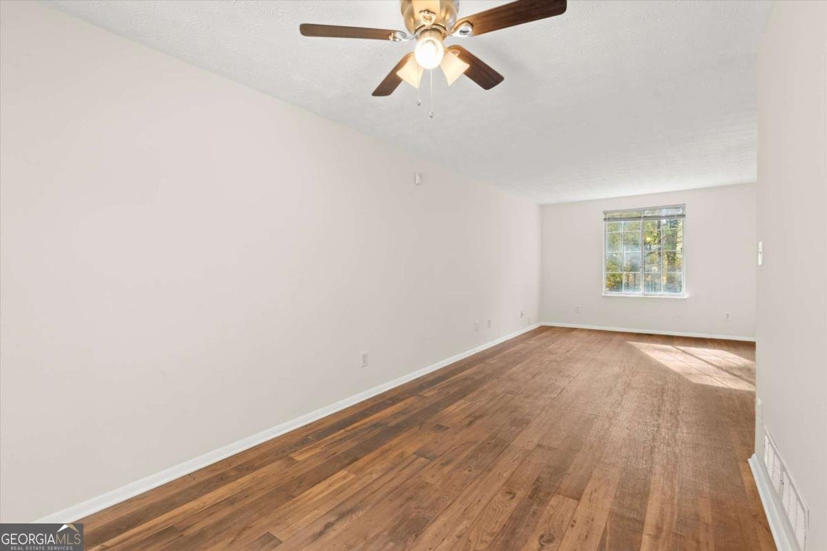 2116 Scarbrough Road Stone Mountain - Photo 13