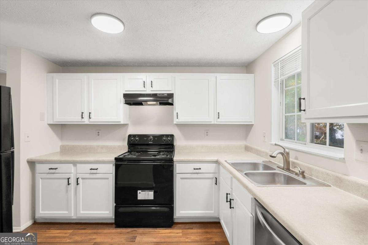 2116 Scarbrough Road Stone Mountain - Photo 8