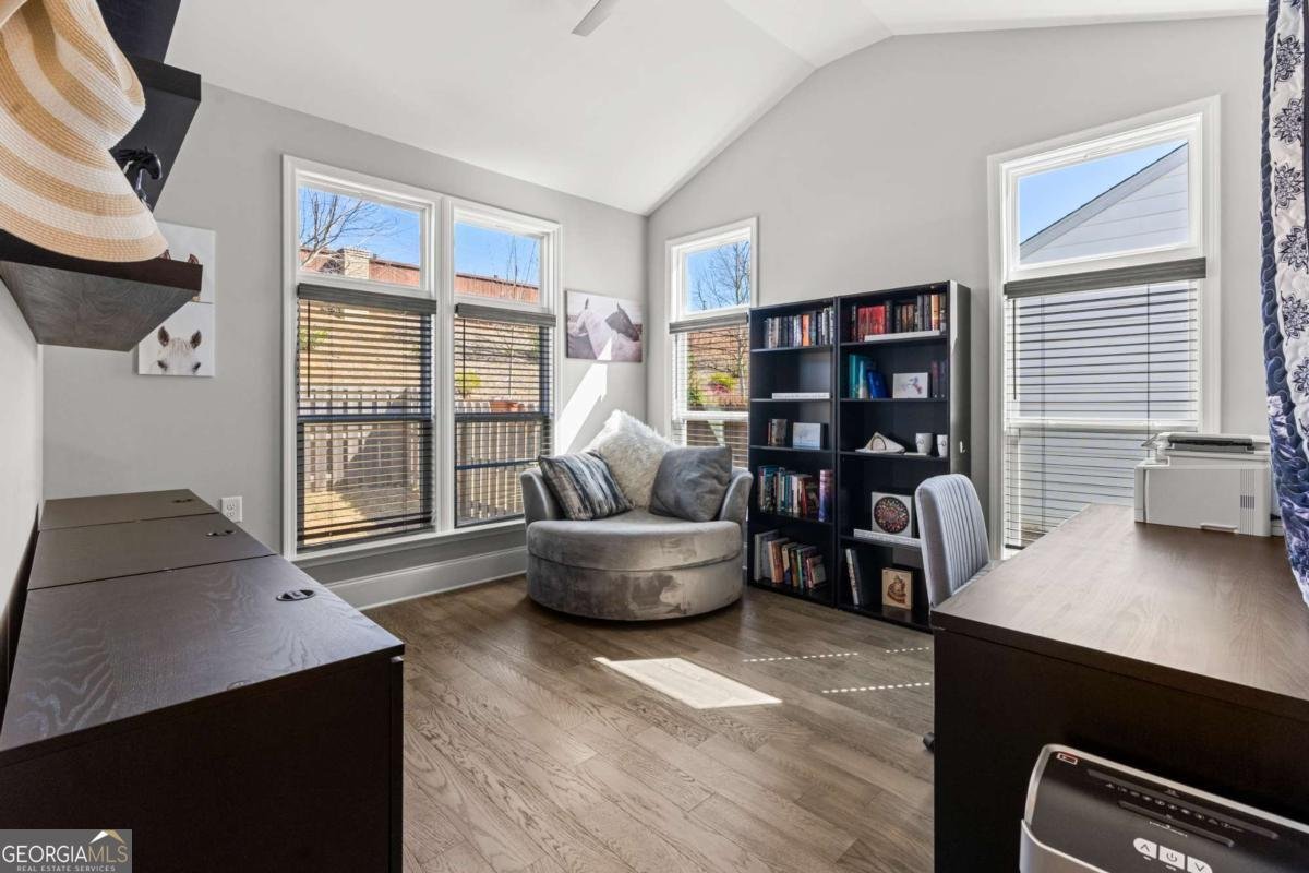 542 Bray Street Woodstock - Photo 17