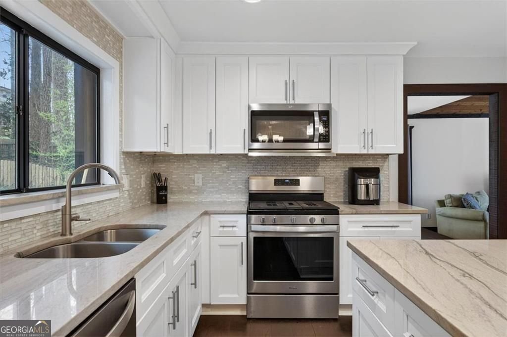 4938 Laurel Spring Drive Roswell - Photo 11