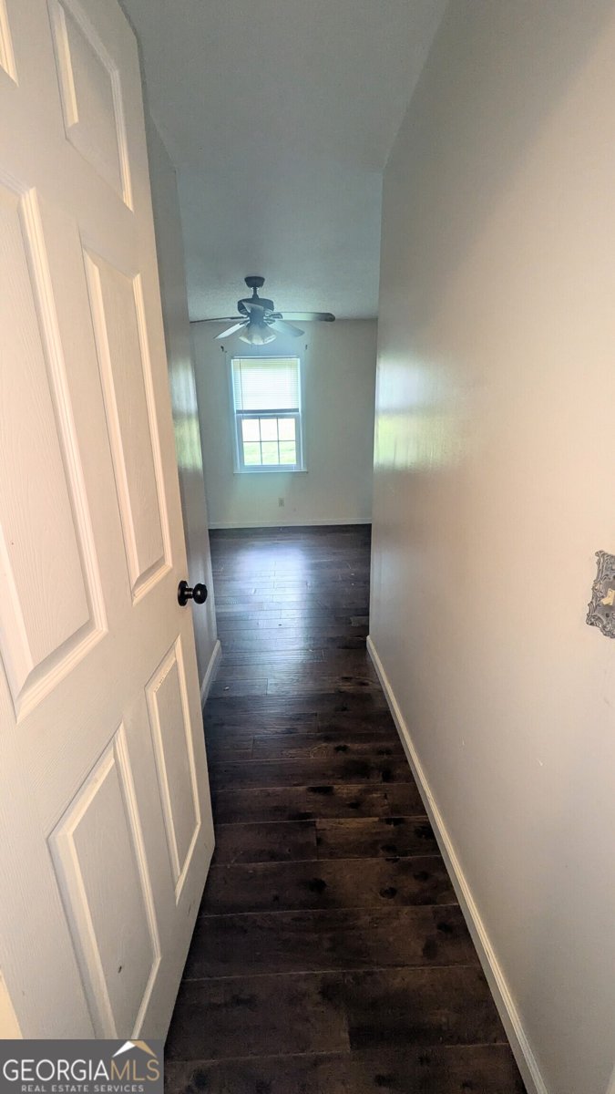 327 Lovebridge Road Calhoun - Photo 17