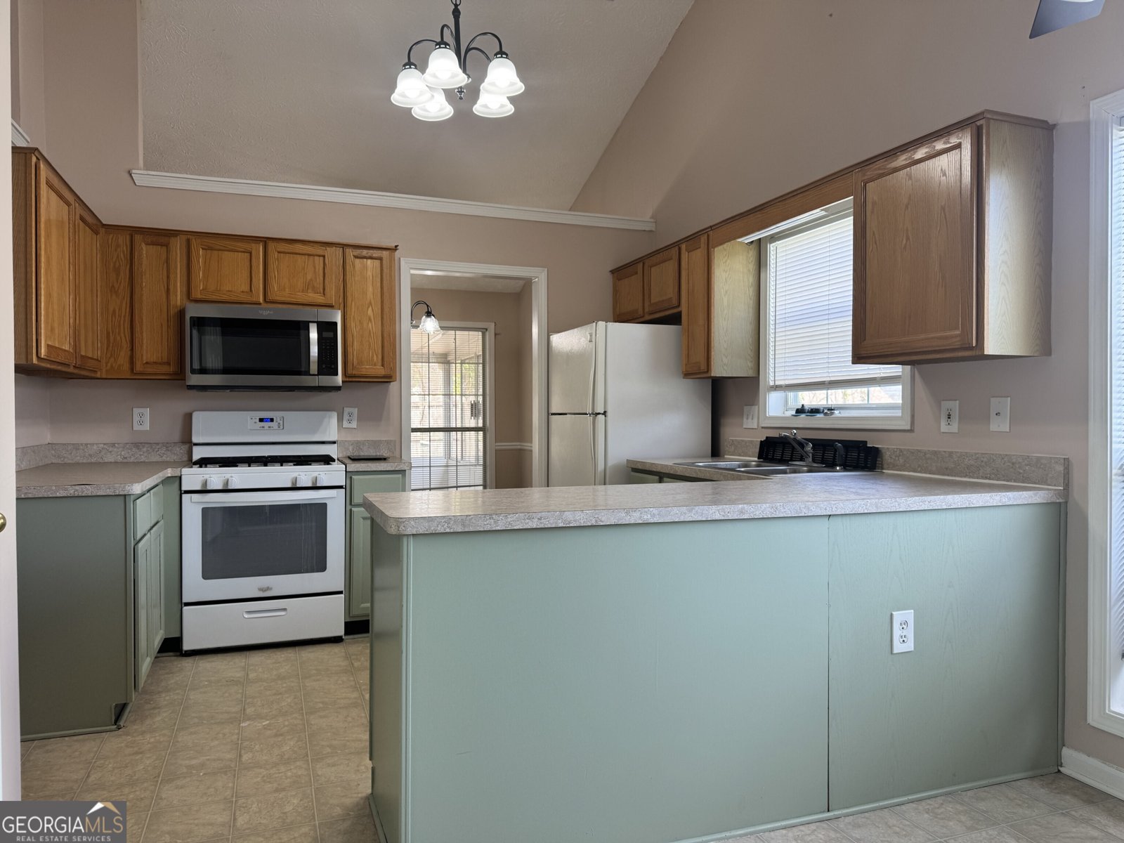 2925 Camelot Woods Drive Lawrenceville - Photo 12