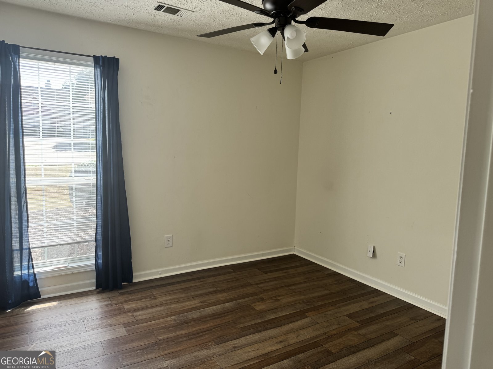 2925 Camelot Woods Drive Lawrenceville - Photo 24