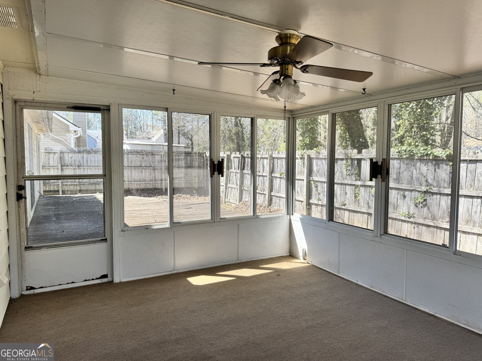 2925 Camelot Woods Drive Lawrenceville - Photo 37