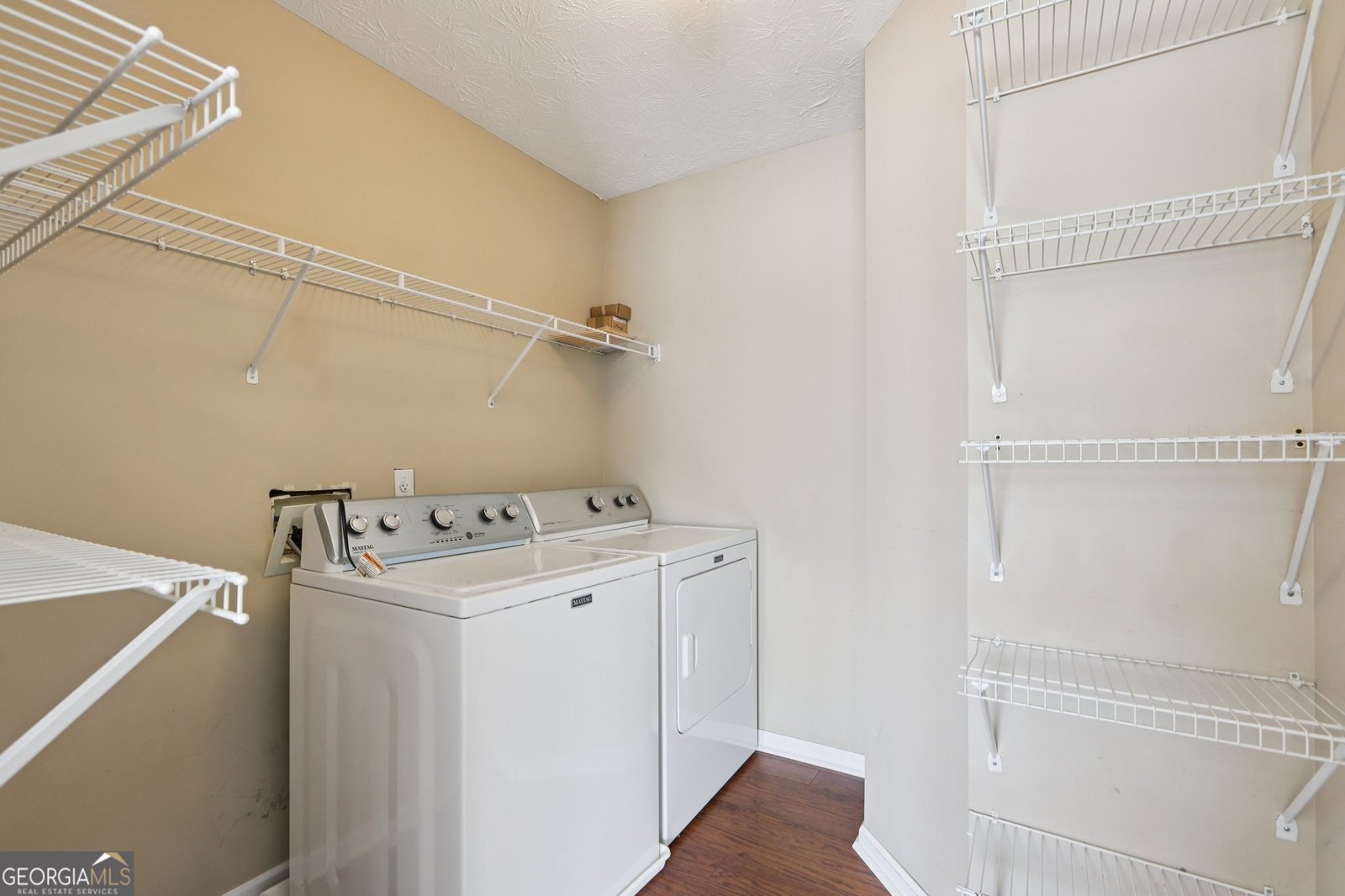 521 Red Tip Court Loganville - Photo 11