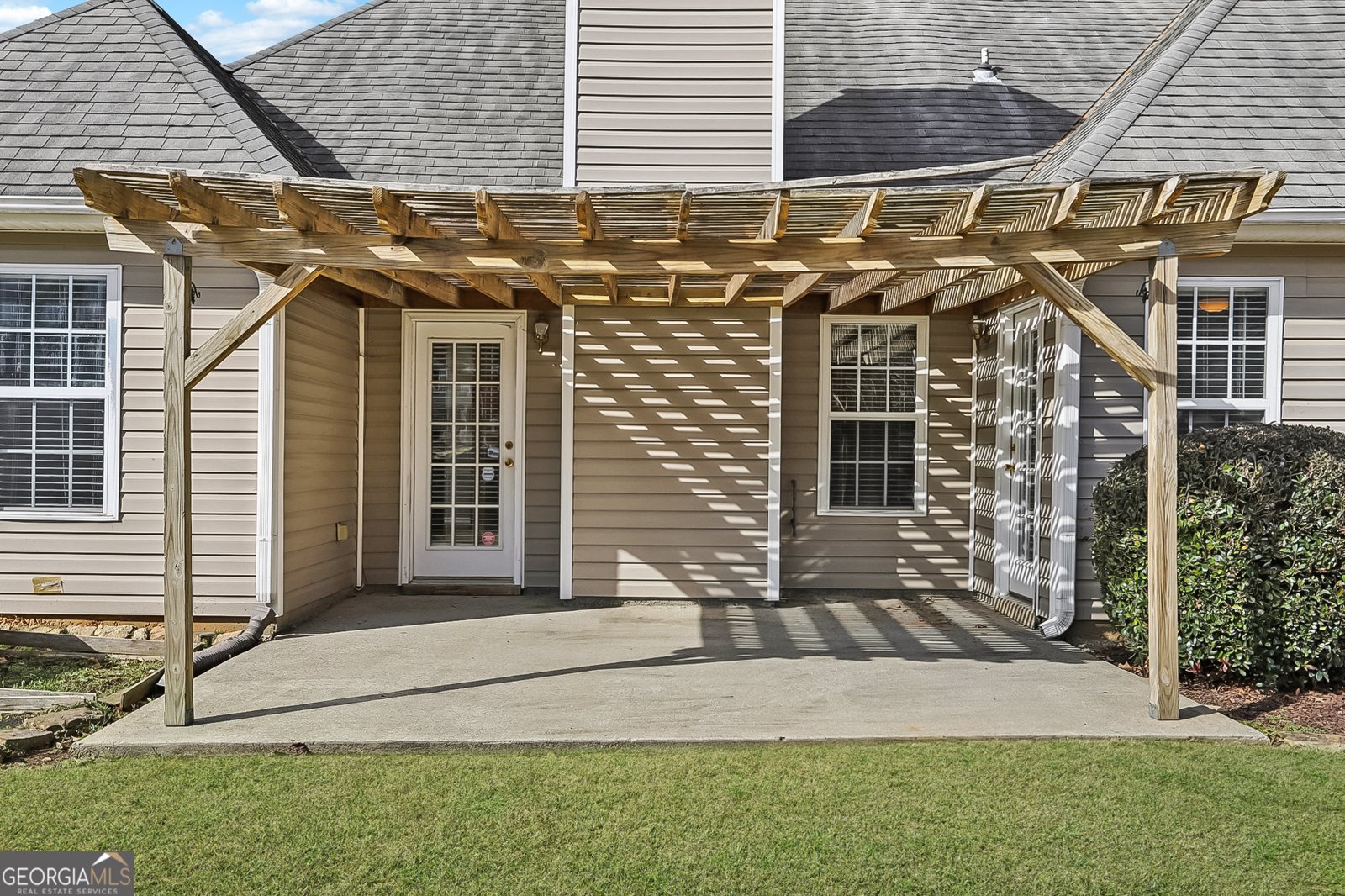 521 Red Tip Court Loganville - Photo 34