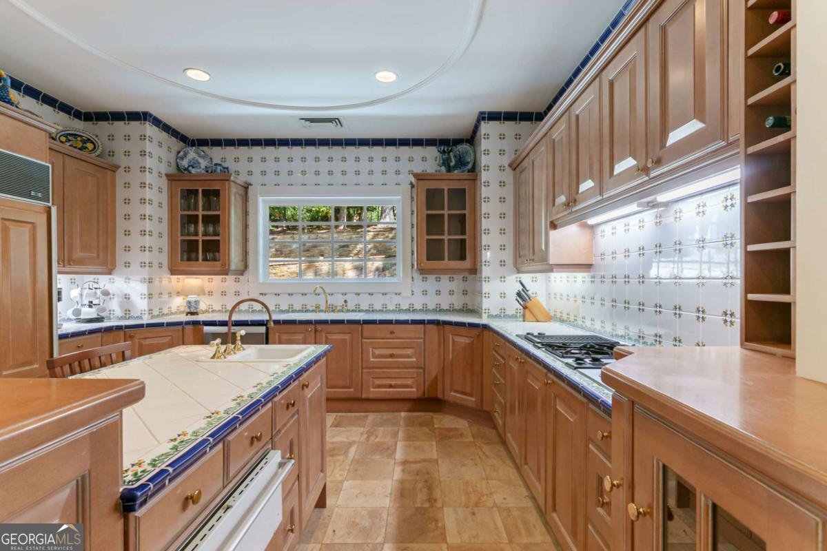 6655 Sweetwater Point Flowery Branch - Photo 19