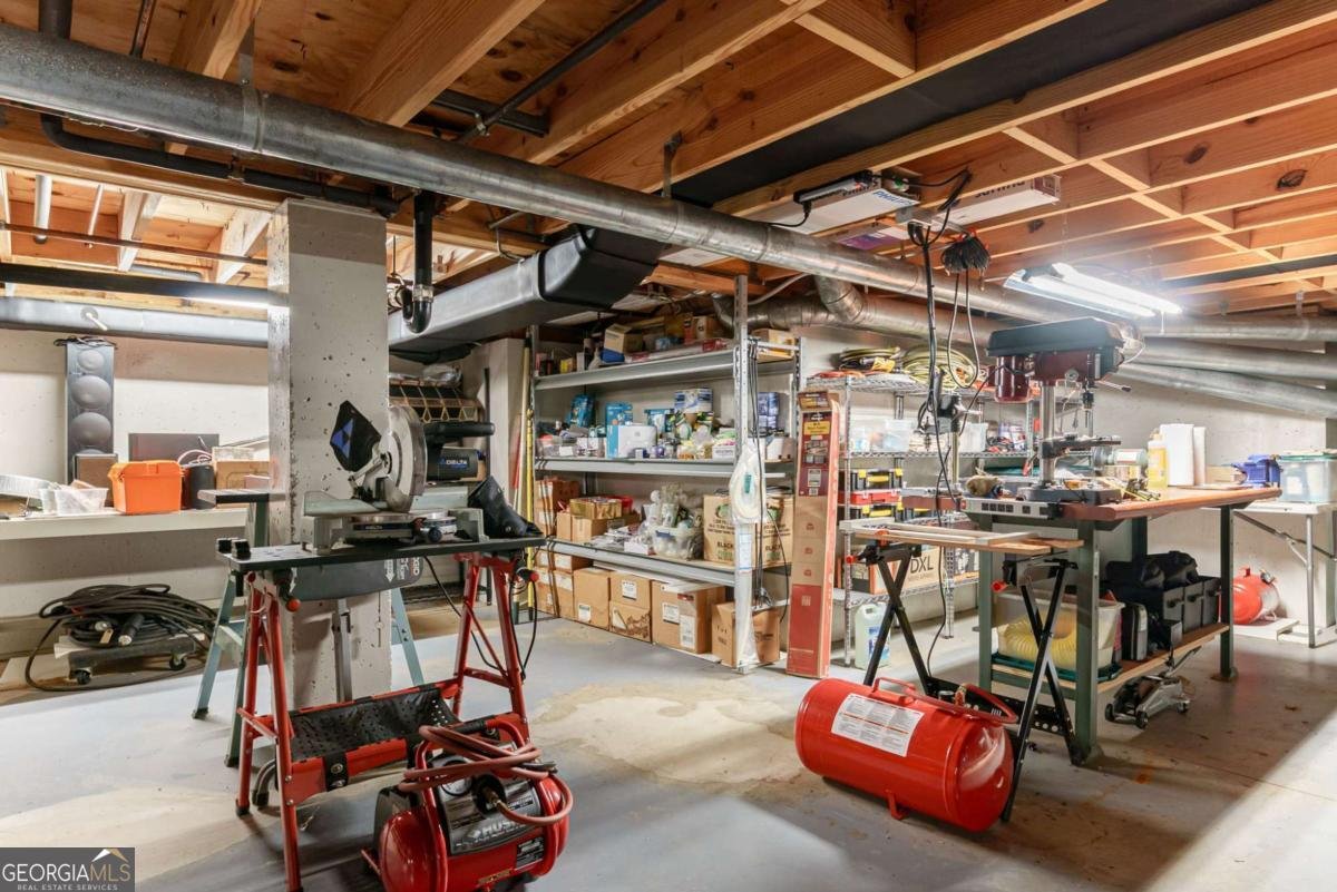 6655 Sweetwater Point Flowery Branch - Photo 34