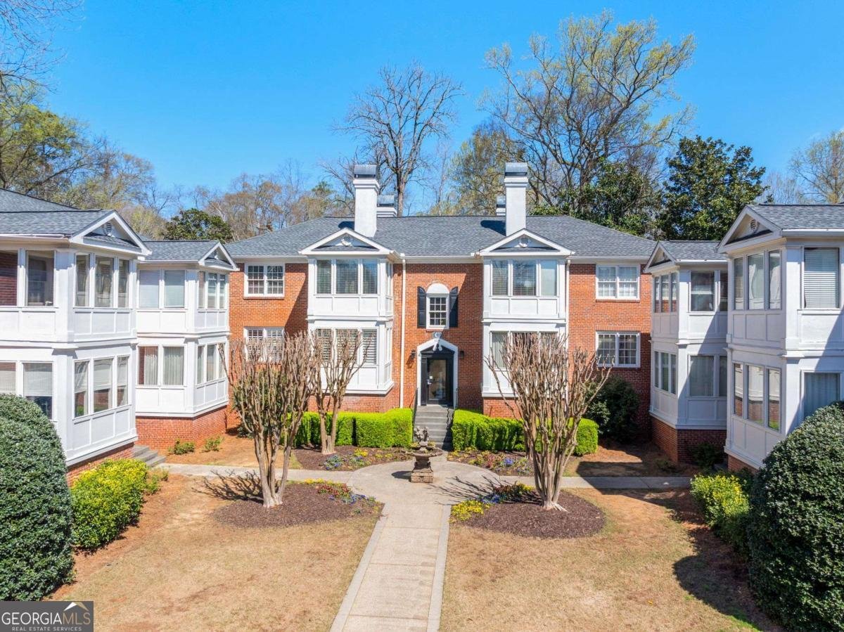 115 Peachtree Memorial Drive Atlanta - Photo 1