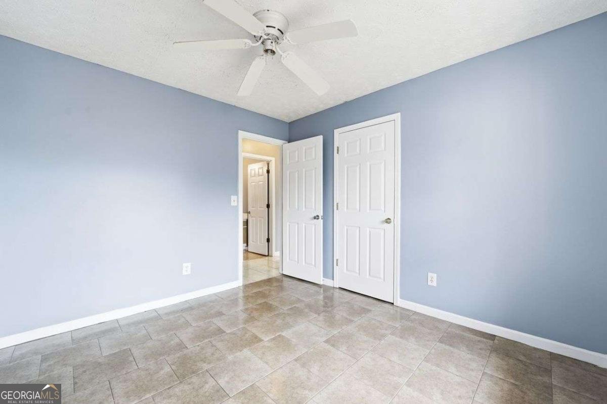 6000 Hillvale Court Lithonia - Photo 9