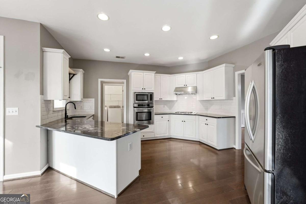 5020 Jonquilla Drive Alpharetta - Photo 12