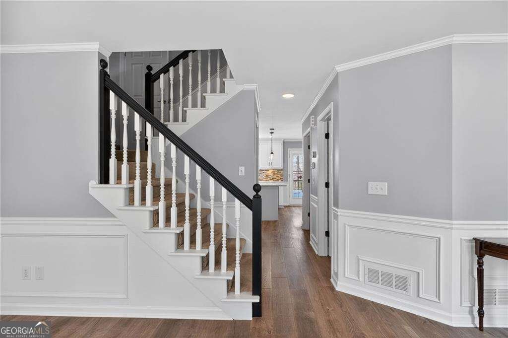 7540 Wynfield Drive Cumming - Photo 10