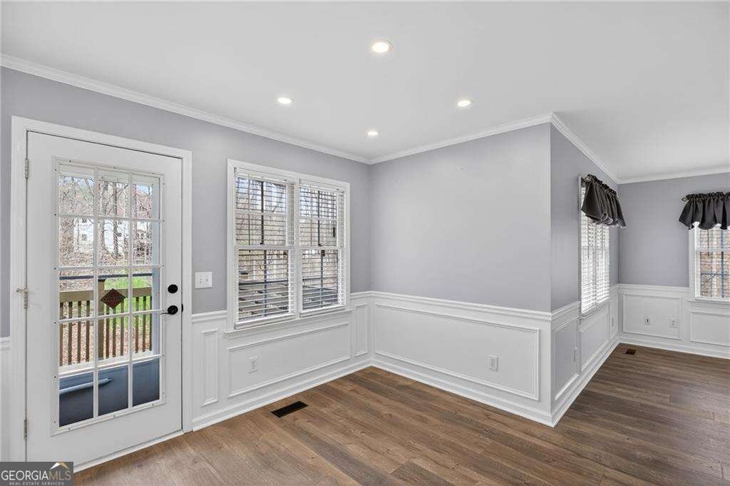 7540 Wynfield Drive Cumming - Photo 9