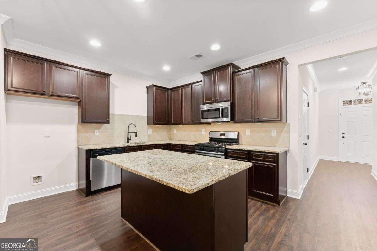 1203 Firethorne Pass Cumming - Photo 7