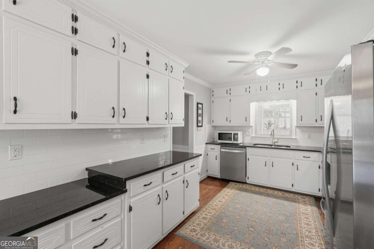 1066 Oak Road Lilburn - Photo 15