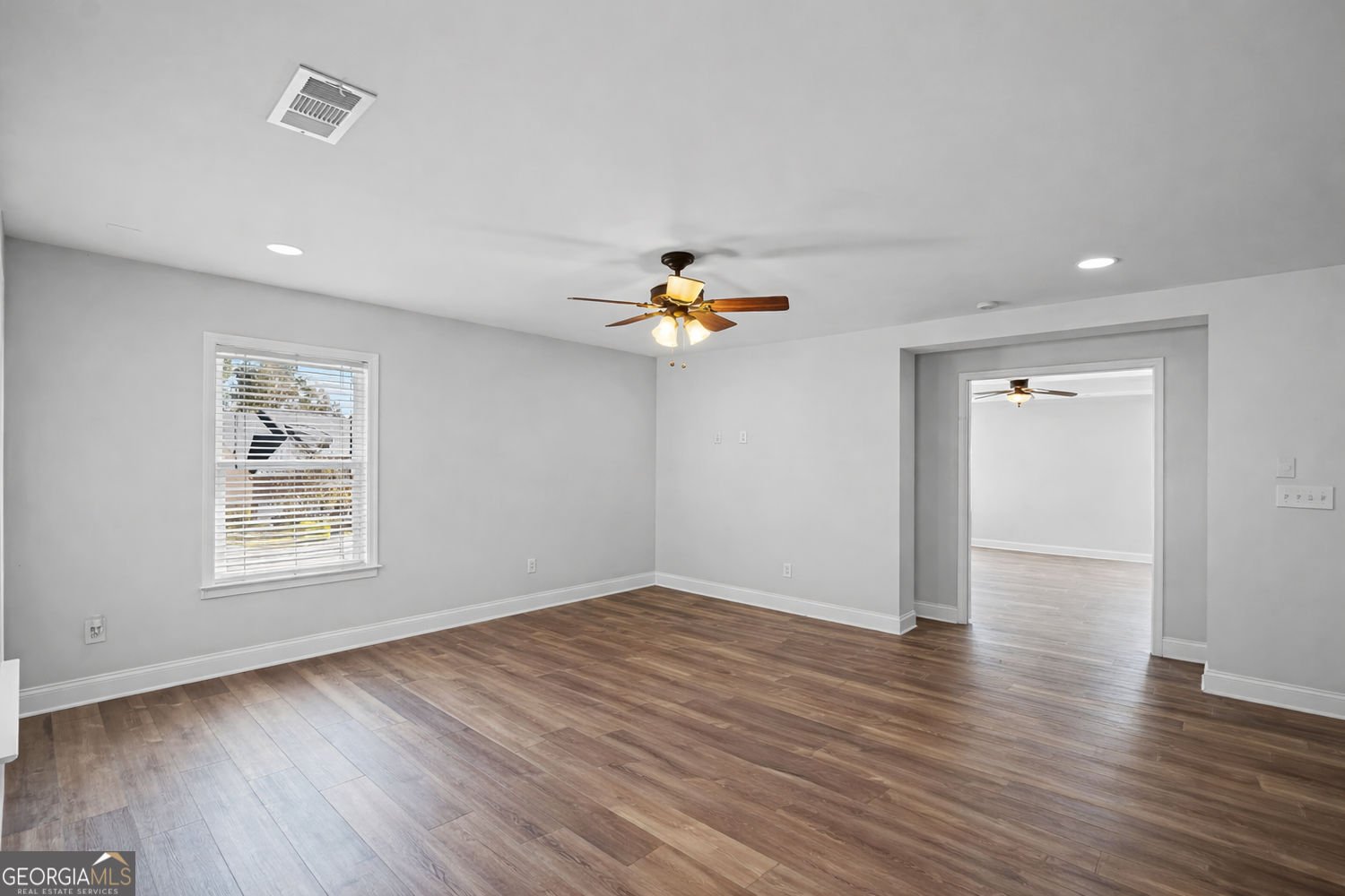 5545 Vickery Circle Cumming - Photo 18