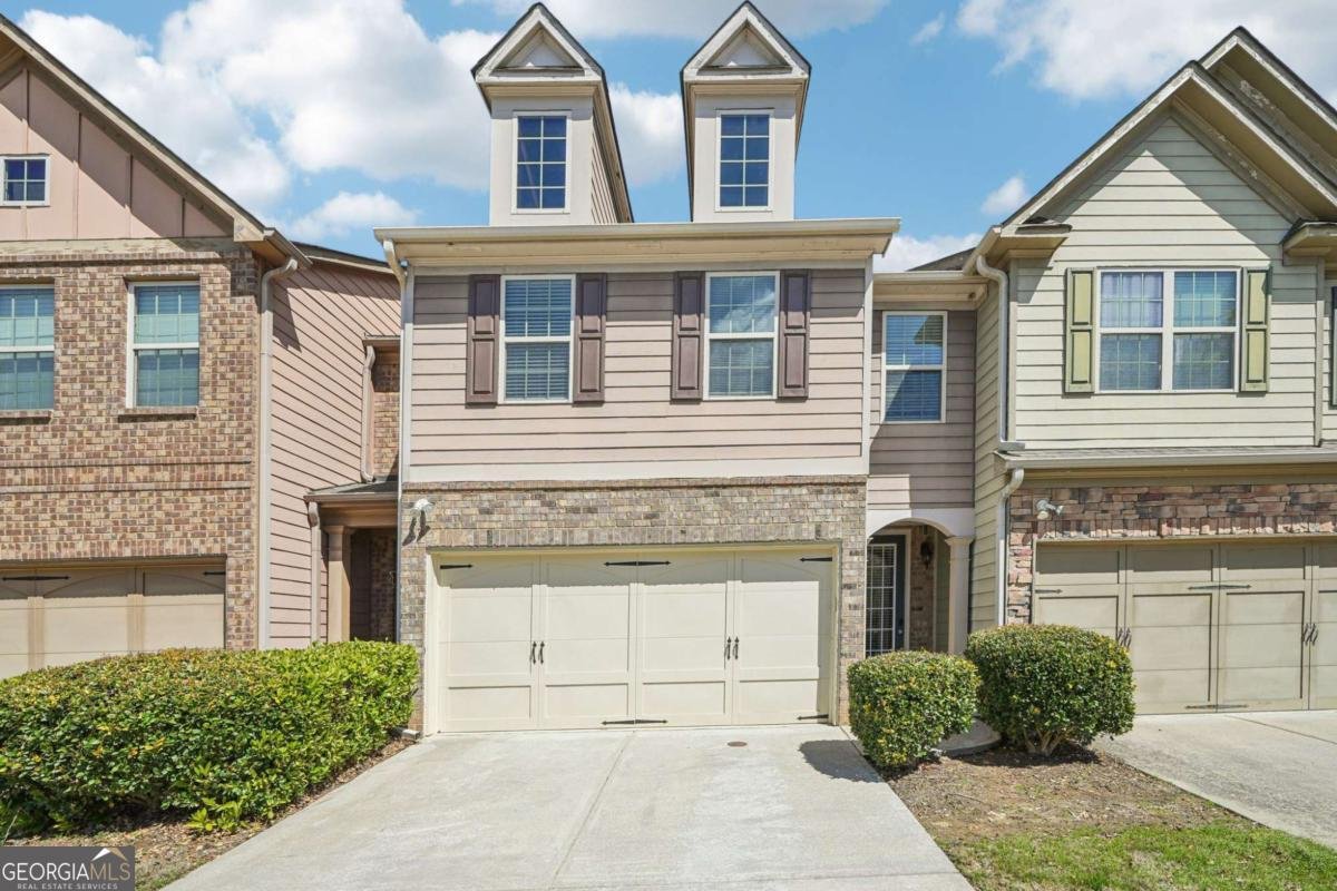 1519 Creek Bend Lane Lawrenceville - Photo 1