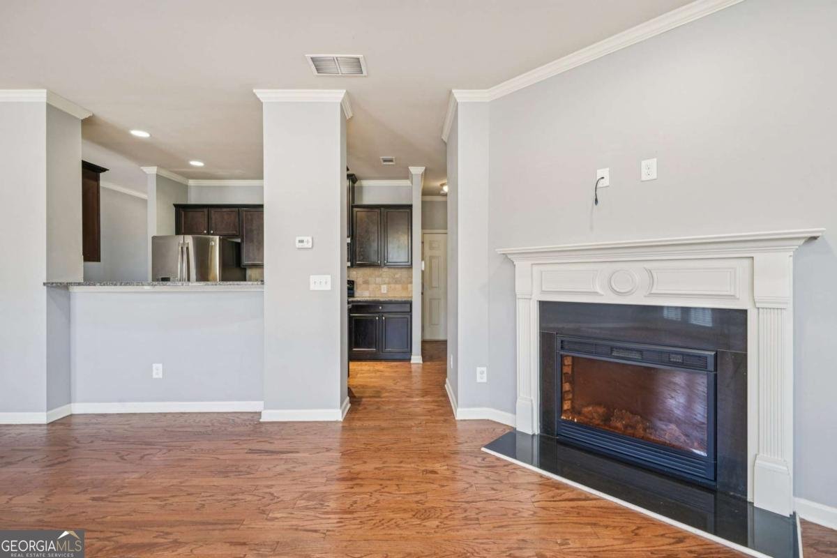 1519 Creek Bend Lane Lawrenceville - Photo 7